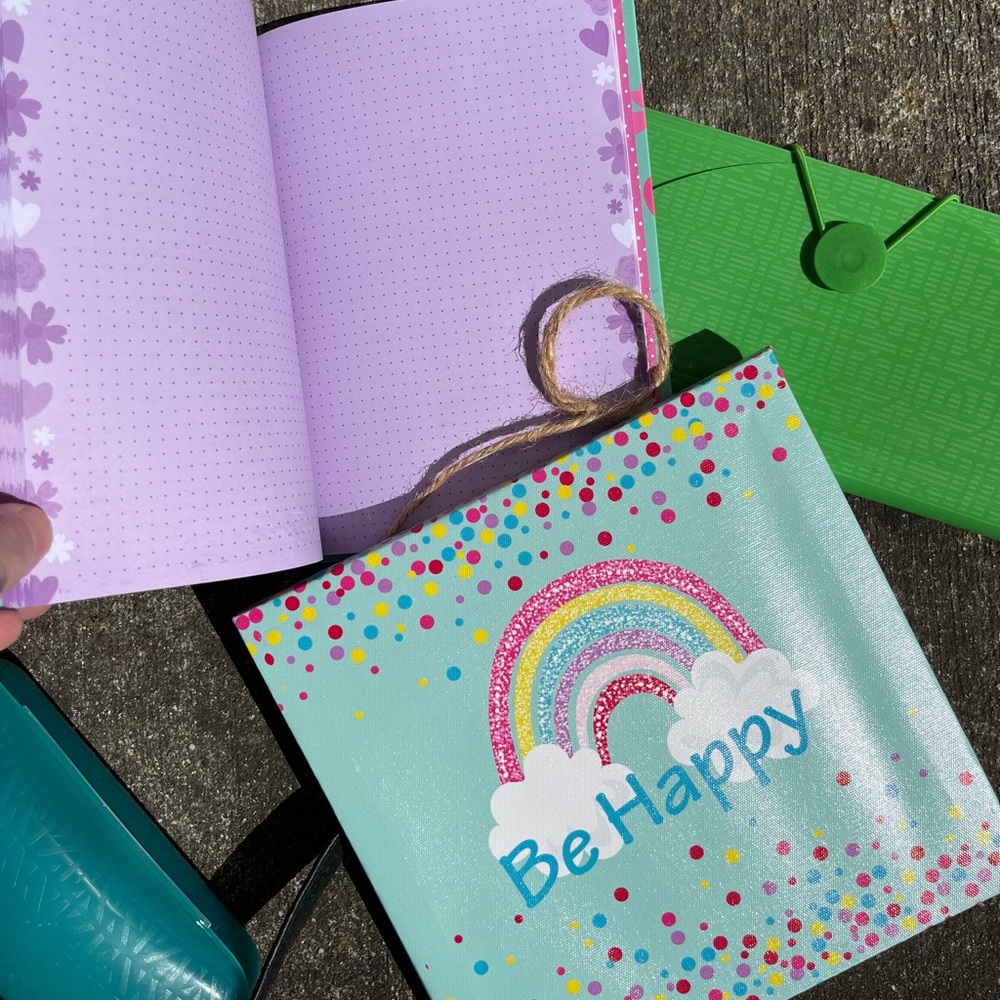 ♥️💙Be Happy Rainbow Wall Art Canvas with Matching Journal - Picture 2 of 2